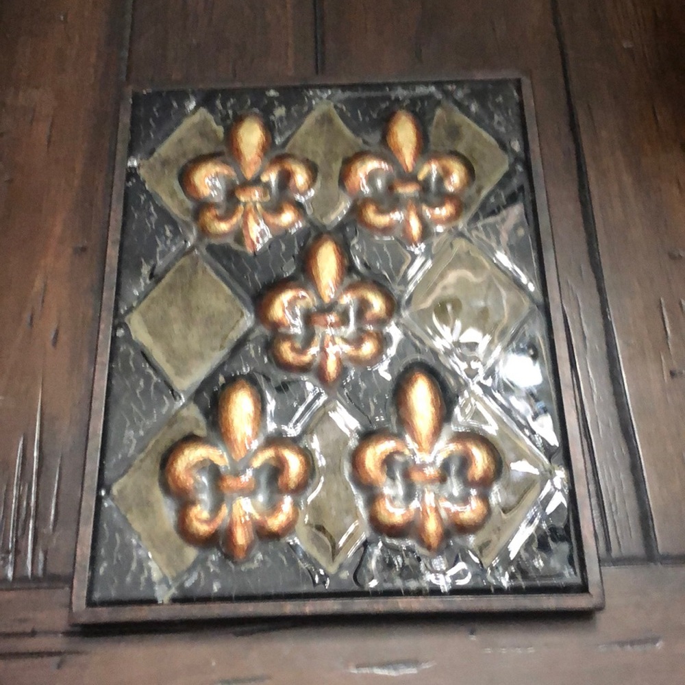 Glass metal frame decorative piece